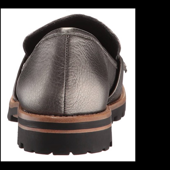 Bernardo Silver Fringe Loafer Flats Leather - Picture 6 of 14